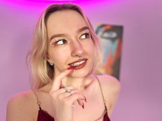 RosaliFoxe