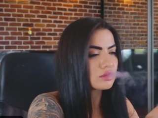 Tina-Turnerr
