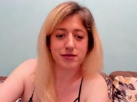 I am a beautiful and sexy girl who loves be sensual, seductive, loves playing. I love make others feel good and have fun with me.