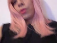 Soy una chica latina, muy traviesa, me encanta cumplir fantasías inusuales, me encanta el sexo duro, sucio y sin límites.