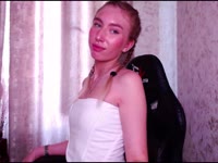 Hello dear) I am sweet sexy real legally blonde with vanilla lips and sexy body
My eyes make u get crazy hun. Come to me, and i make u day smell very tasty vanilla with cherry