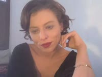 Hi there! I’m a sweet and playful mix of sensuality, charm, and deep conversation. I