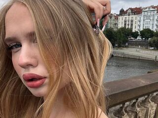 free webcam picture AmberWindow