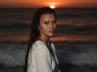 sexy webcamgirl DelilahCoryea