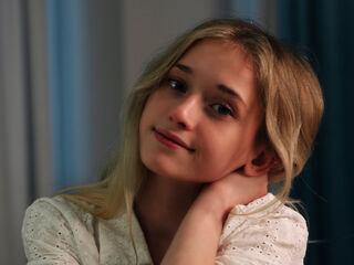 strip tease DorisCounsell