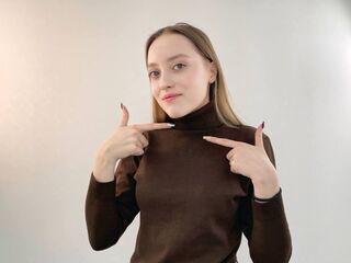camgirl chat room LewisOtey