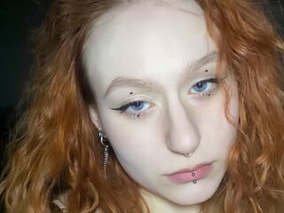 sexy live cam girl LoiseLevitan