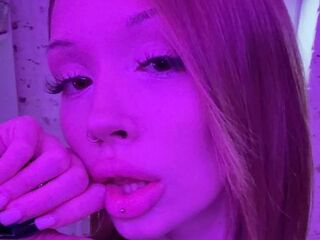 beautiful girl MargueriteBoblak