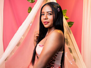 hot striptease web cam AliceBrunett