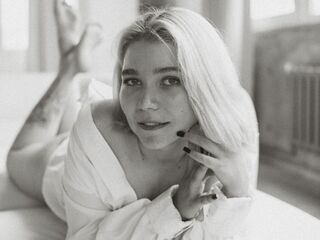 hot naked camgirl BreanaAlosta