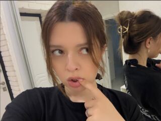 cam girl chat DevonaChurchey