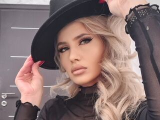 sex web cam chat room MoniqueSin