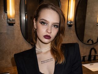 fingering girl webcam  VictoriaMill