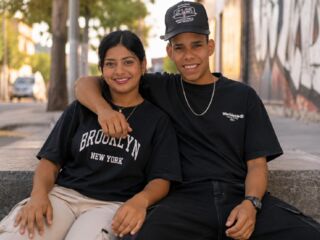 couple showing tits EvaAndBruno