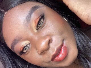 camgirl bondage livecam YaraGwen