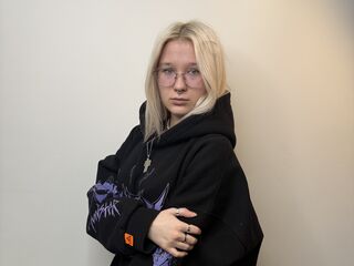 naked cam girl picture AdelinaCostanti