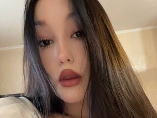 naked cam girl masturbating with dildo AleshiaCalles