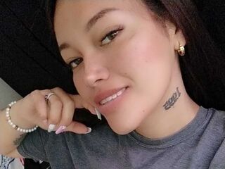 naked girl with webcam AliceClement