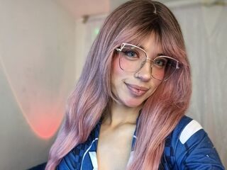 girl webcam naked AmaiaBoone