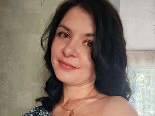 hot cam girl masturbating with dildo AmandaFleur