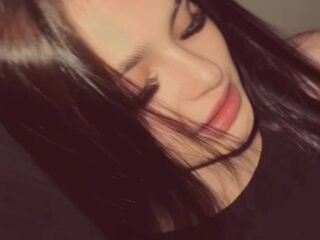 cam girl spreading pussy AmberlyMankoski