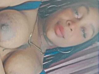 cam girl AndreTower