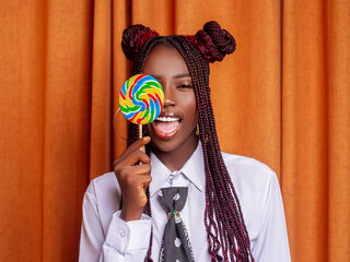 beautiful cam girl AniahMoon