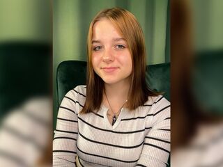 bedroom web cam AprilBeel