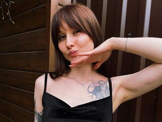 chatrubate cam girl BellaMirage