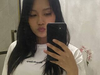 naughty camgirl photo BerniceMaguire