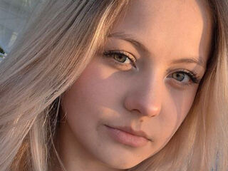 naughty cam CarissaRolark