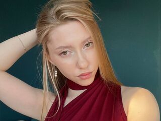adult videochat CarylonBenzer