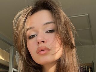 shaved pussy cam CathrynStinger