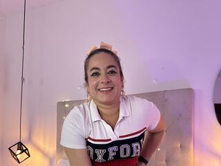 naked cam girl CharlotteRodrigz