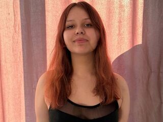 nude webcamgirl pic ChelseaAve