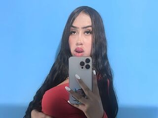 hot webcam slut ChelseaLeroy