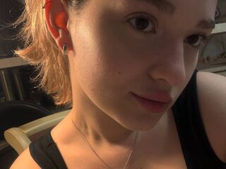 live webcam ChloeDemaio