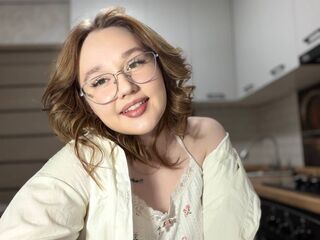 sexy webcamgirl ConstanceKeiffer