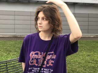 porn web cam CorinneKeidong