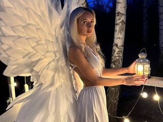 cam girl masturbating CutesLucy
