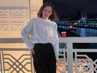 naked camgirl masturbating CweneGallant