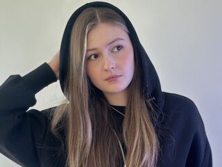 hot webcam picture DainaFranklin