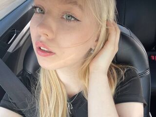 naughty camgirl picture DaisyMonro