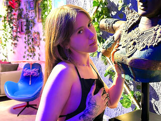 naked webcam girl photo DaisyWane