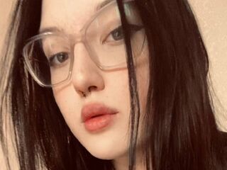 nude gamgirl DeloresRamos