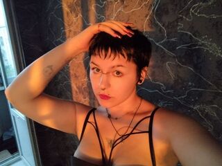 cam girl masturbating DeniseHalle