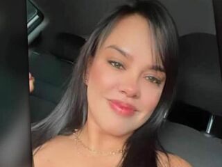 hot cam girl spreading pussy DennaJenssenn