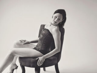 adult video chat room DevonTaylor