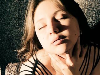 cam girl playing with sextoy DinaMargaret