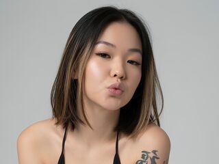 naked cam girl picture DominiqueAngeron